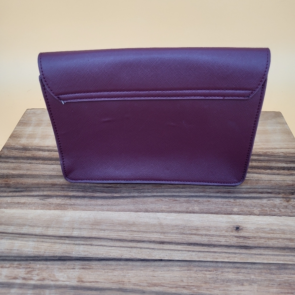 Katie Loxton Burgundy Bag with Detachable Chain Strap & Gold Finishes - Picture 5 of 8